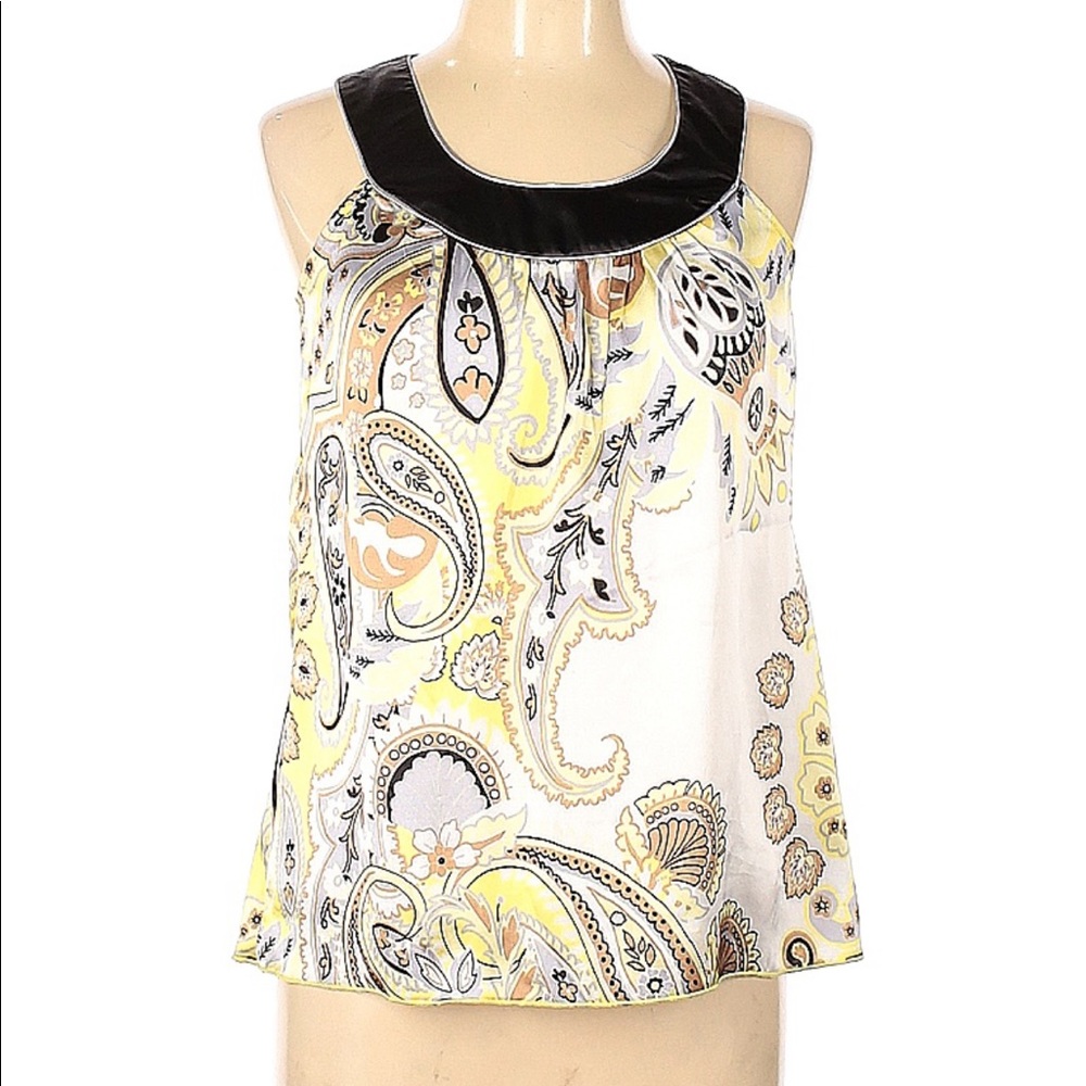 B. Wear Sleeveless Blouse Size L